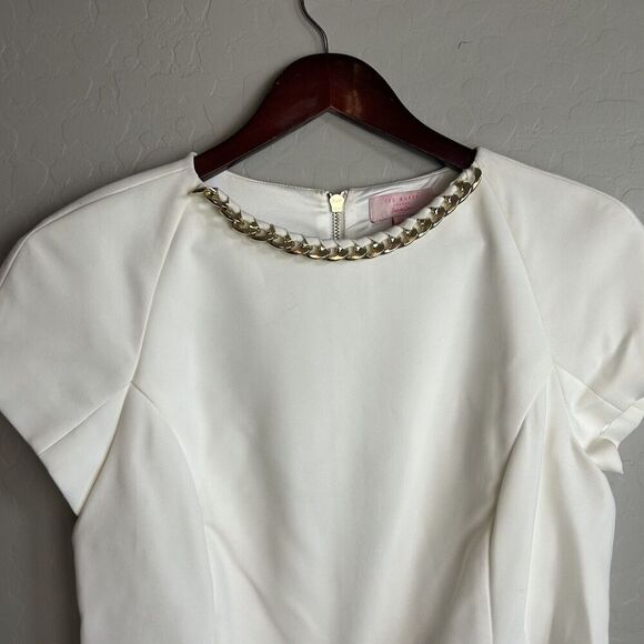 TED BAKER SHEATH DRESS SIZE 1 US 4 Black White Color Block Chain Neckline - Picture 3 of 10